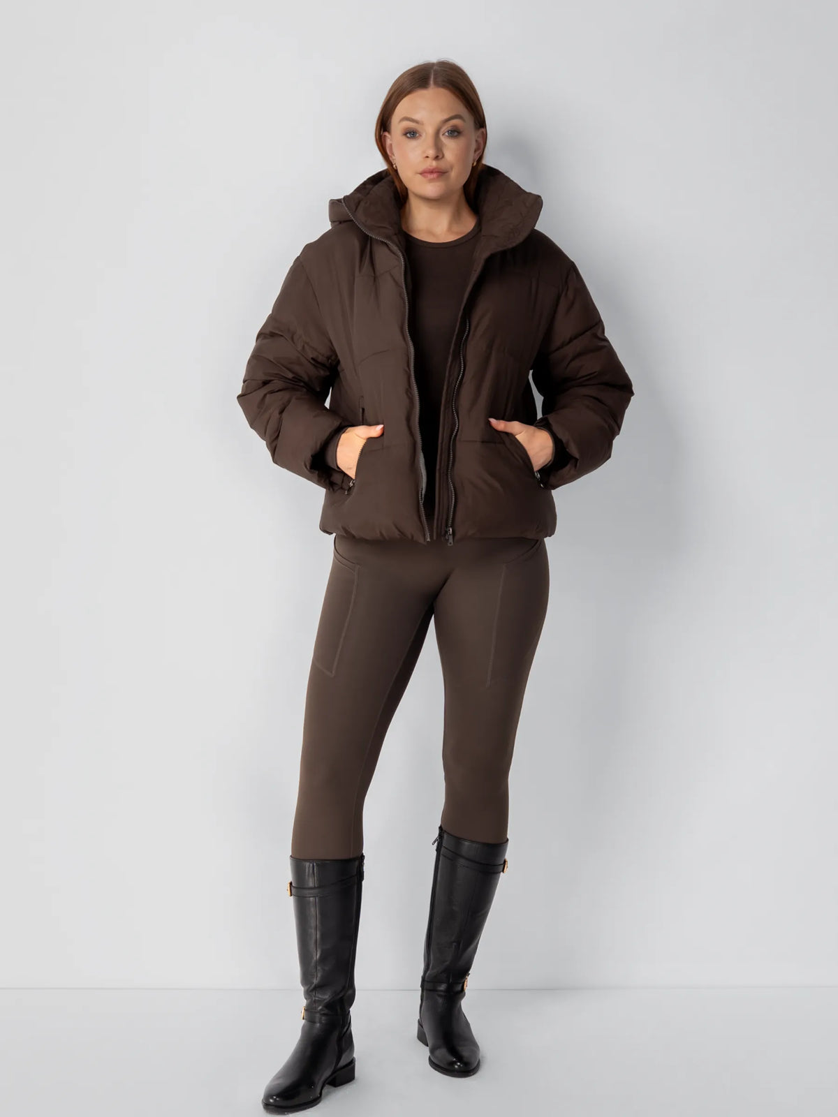Krótka, pikowana kurtka WarmCore™ Classic z odpinanym kapturem