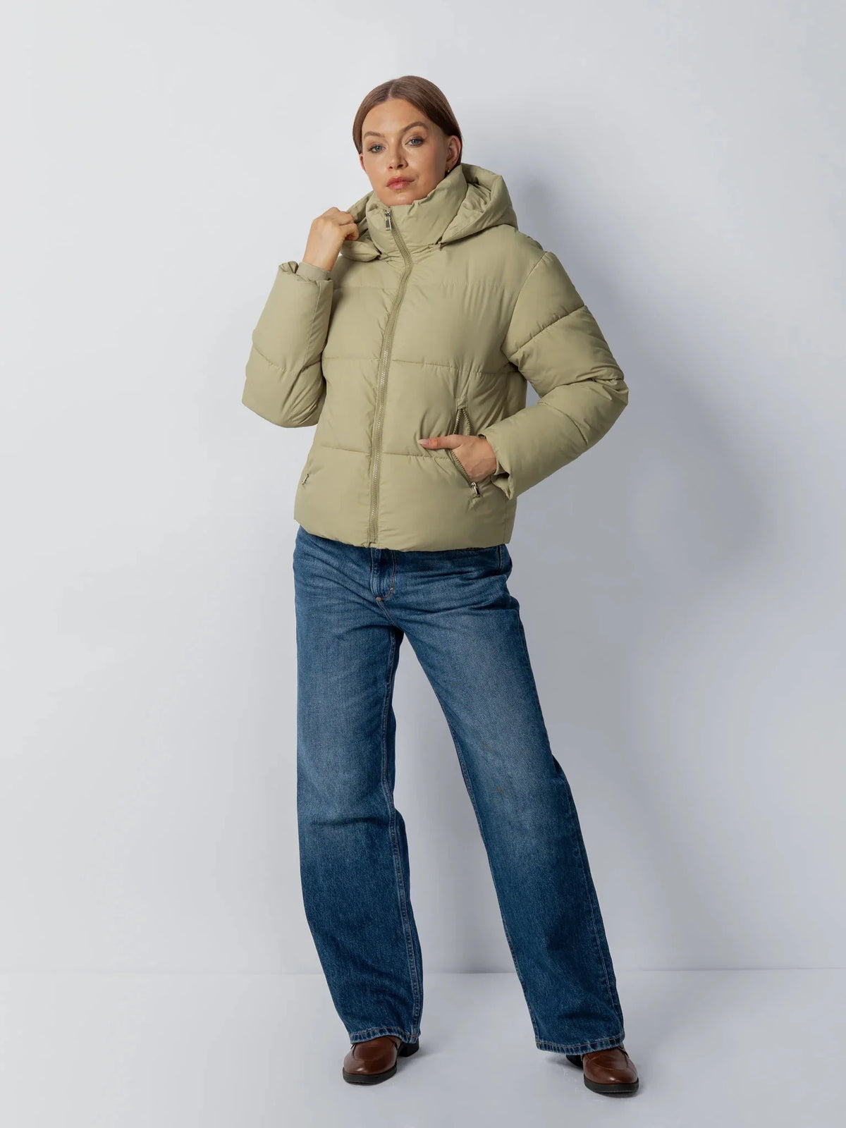 Krótka, pikowana kurtka WarmCore™ Classic z odpinanym kapturem