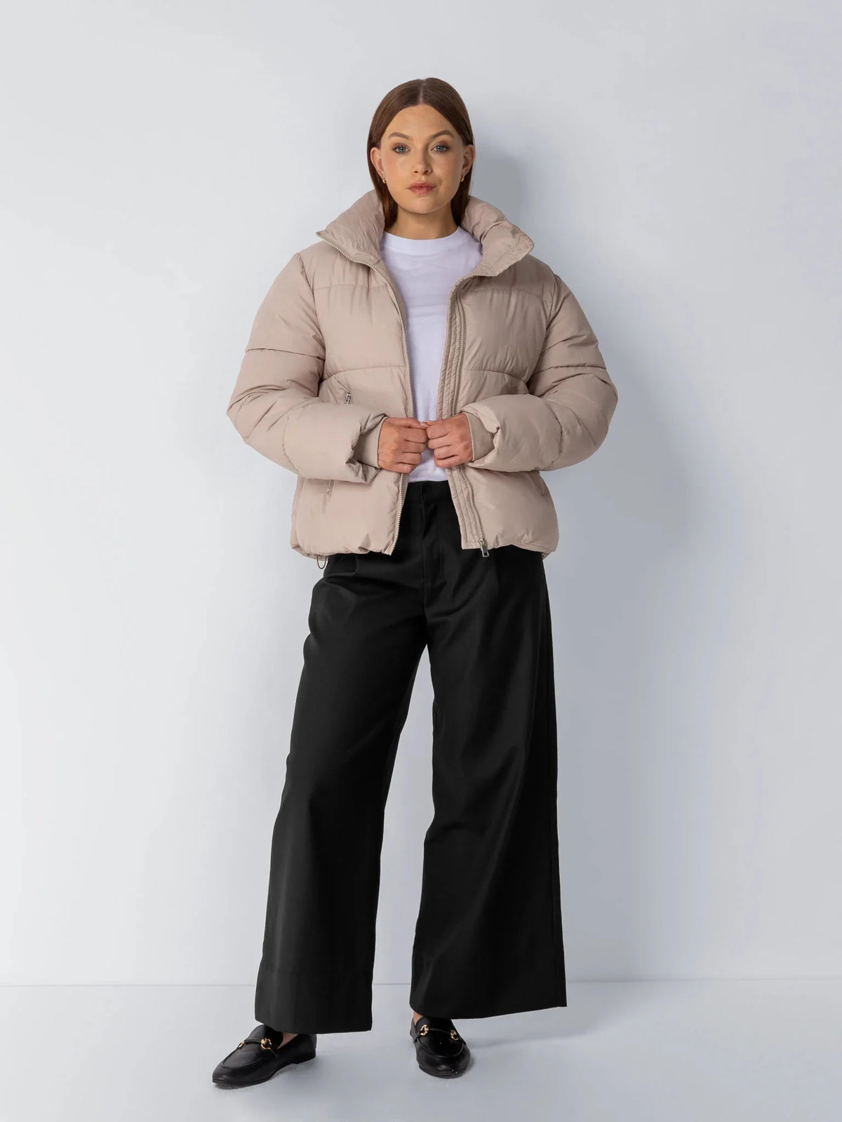Krótka, pikowana kurtka WarmCore™ Classic z odpinanym kapturem